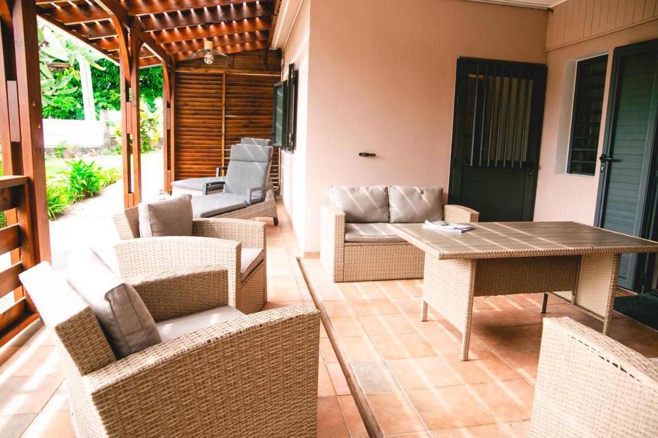 Villa Le Colonial Zen - T4 A 5 Mn Aeroport Sainte-Marie Bagian luar foto